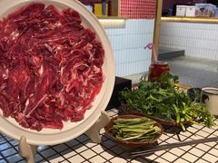 -拈签一笑黄牛肉辣卤串串