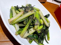 -黄泥岗·地道湖北菜(奥特莱斯店)