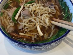 -镇南锅盖面馆(解放路店)