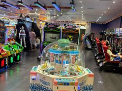 -反斗乐园π·电玩·高空拓展·蹦床(龙华天虹店)