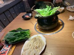 -尚品小土屋涮毛肚(李沧万达店)