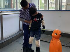 -冠军冰场CHAMPION RINK(中华城店)