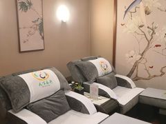 -鸿泰龙·天下易行·足道·SPA(来福士店)