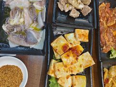 -韩风烤牛肉冷面店