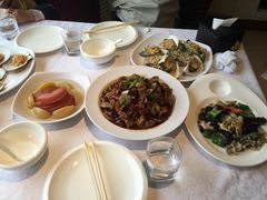 -赶海部落海鲜城(海阳路店)