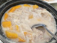 -口衣记鸡饭店