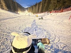 -丝绸之路山地度假区滑雪场