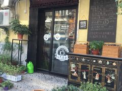 -蜗牛小馆醉乡民谣云南菜(惠新西里店)