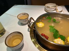-牛人日志·鲜牛肉骨汤火锅(万科里瑧店)
