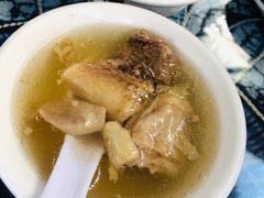 清汤牛肉-瑞丰园庭院餐厅·白族传统家常菜
