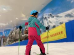 -长沙湘江冰雪世界