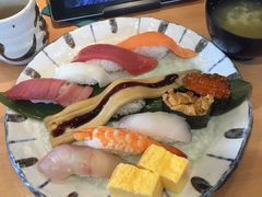 -沼津魚がし鮨(御殿場アウトレット店)