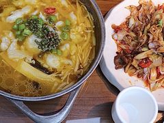 -隔壁老王·家常云南菜(花巷店)