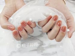 -柚子•猫美睫美甲