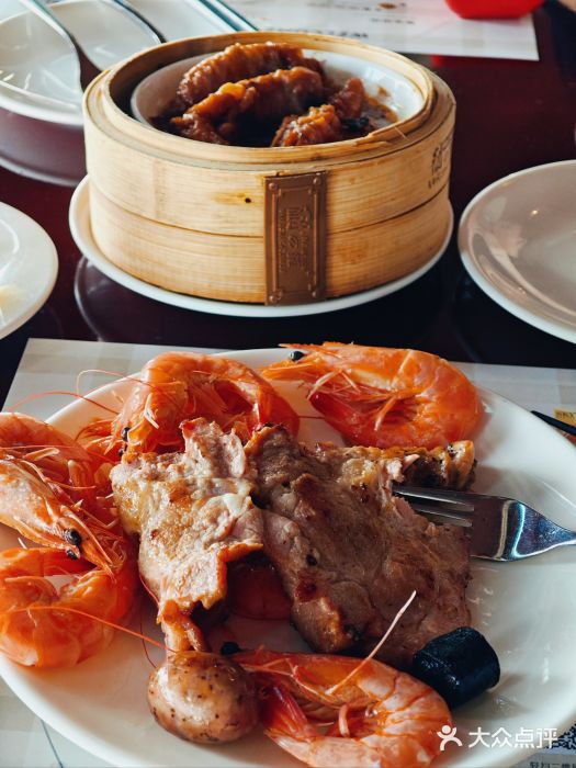 荣誉国际酒店-云顶旋转餐厅图片