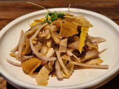 新疆椒麻鸡-YAFEE雅菲·粤菜·湘菜·融合菜(魏公村店)