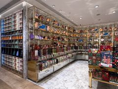 -VENCHI 闻绮(北京国贸商城店)