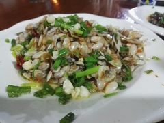 -胖大嫂渔家排档(半边山店)