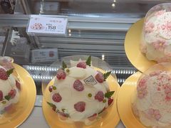 -花花卷卷·鲜食蛋糕(静安久光百货店)