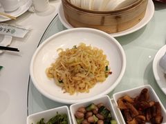 -万龙洲海鲜(大兴绿地缤纷城店)