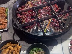 -铜元老码头鳝鱼火锅