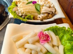 -大匠工房古船木艺术餐厅·猪肚鸡专门店(长白仙岛店)