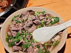 -大众跷脚牛肉馆·非遗传承单位(峨眉山店)