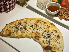 鸡肉奶酪皮塔饼-伊斯坦布尔土耳其清真咖啡餐厅