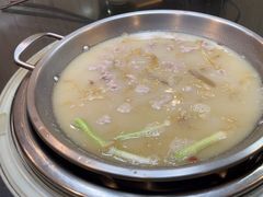 -老来福·非遗酸汤兔(凯旋路店)