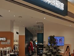 -海马体照相馆(万菱汇店)