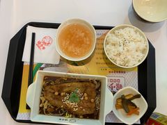 酱香无骨烤鱼饭-鲲少爷烤鱼饭.螺蛳粉·清真(爱琴海店)