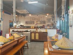 -阿山卓·野生菌火锅·纳西火塘烤肉