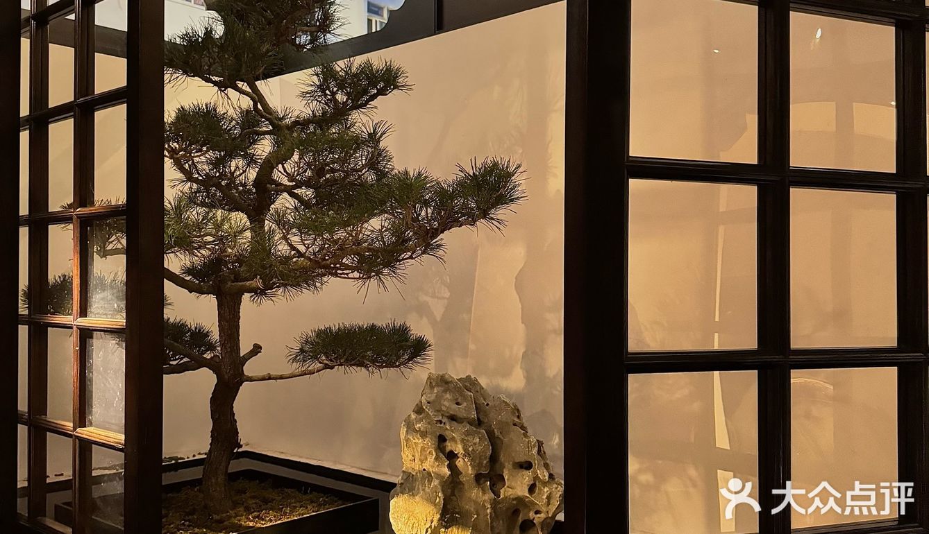 📸救命！这家龙虾店美到我连炫三张内存卡！