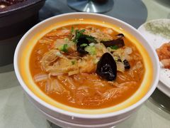 龙虾汤炖白菜-将相和·海鲜蒸饺大连菜