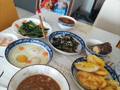 -爱月宝月嫂·育儿嫂(哈尔滨总店)