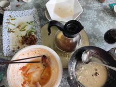 -天天向上素食餐厅(五台山店)