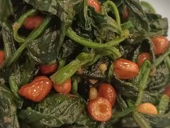 果仁菠菜-嘉陵楼馋嘴城(簋街总店)