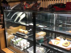 面包甜点陈列柜-星巴克(北京万科时代广场店)