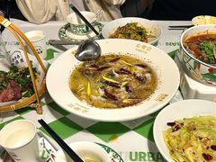 -渔语鱼新川菜Bistro(万象天地店)