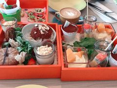 江畔餐厅下午茶-上海外滩英迪格酒店