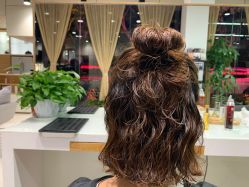 -CARR SALON
