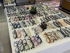 -三叶眼镜城·好视力眼镜店