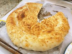 新疆馕-欧提汗·新疆餐厅·清真(银都路店)