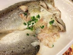 -金玫瑰商务会馆(新孔南路店)