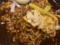 辣辣炸酱面-KCOOKING概念韩餐(世茂52+店)