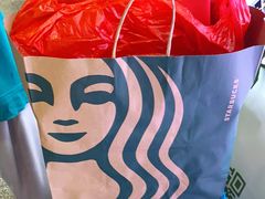 -星巴克(广州南站A18检票口楼上)