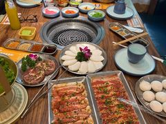 -明洞阿姨·韩式酱蟹烤肉·创意料理(三元桥店)