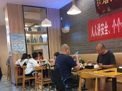-惠丰门丁肉饼店