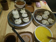 -小六汤包(亚欧店)