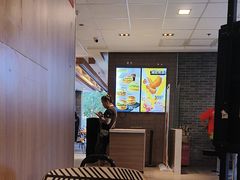 -麦当劳(欢乐谷店)